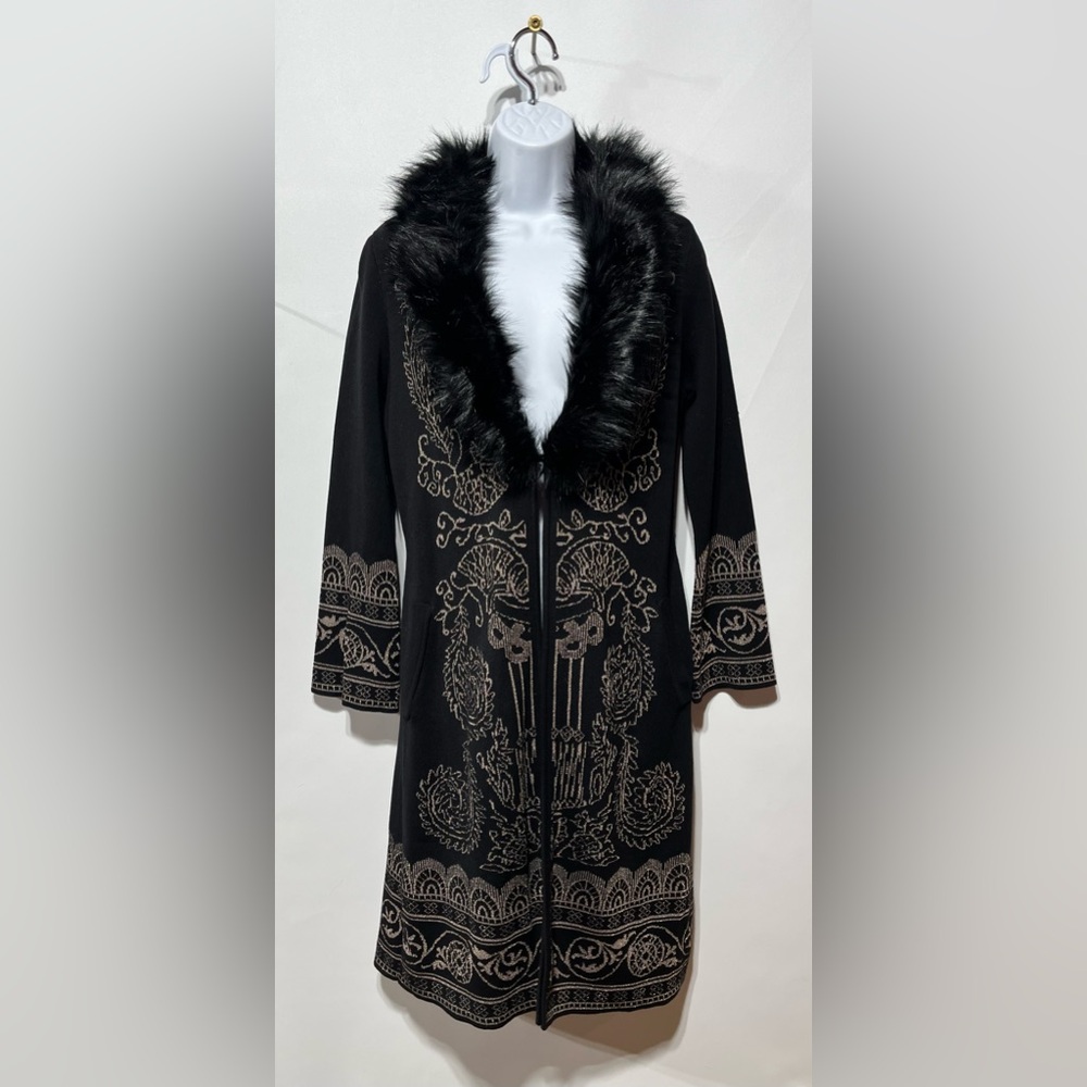 Chicos Long Sweater Faux Fur Collar Intricate Gold Embroidery Size 0 (Small) NWT